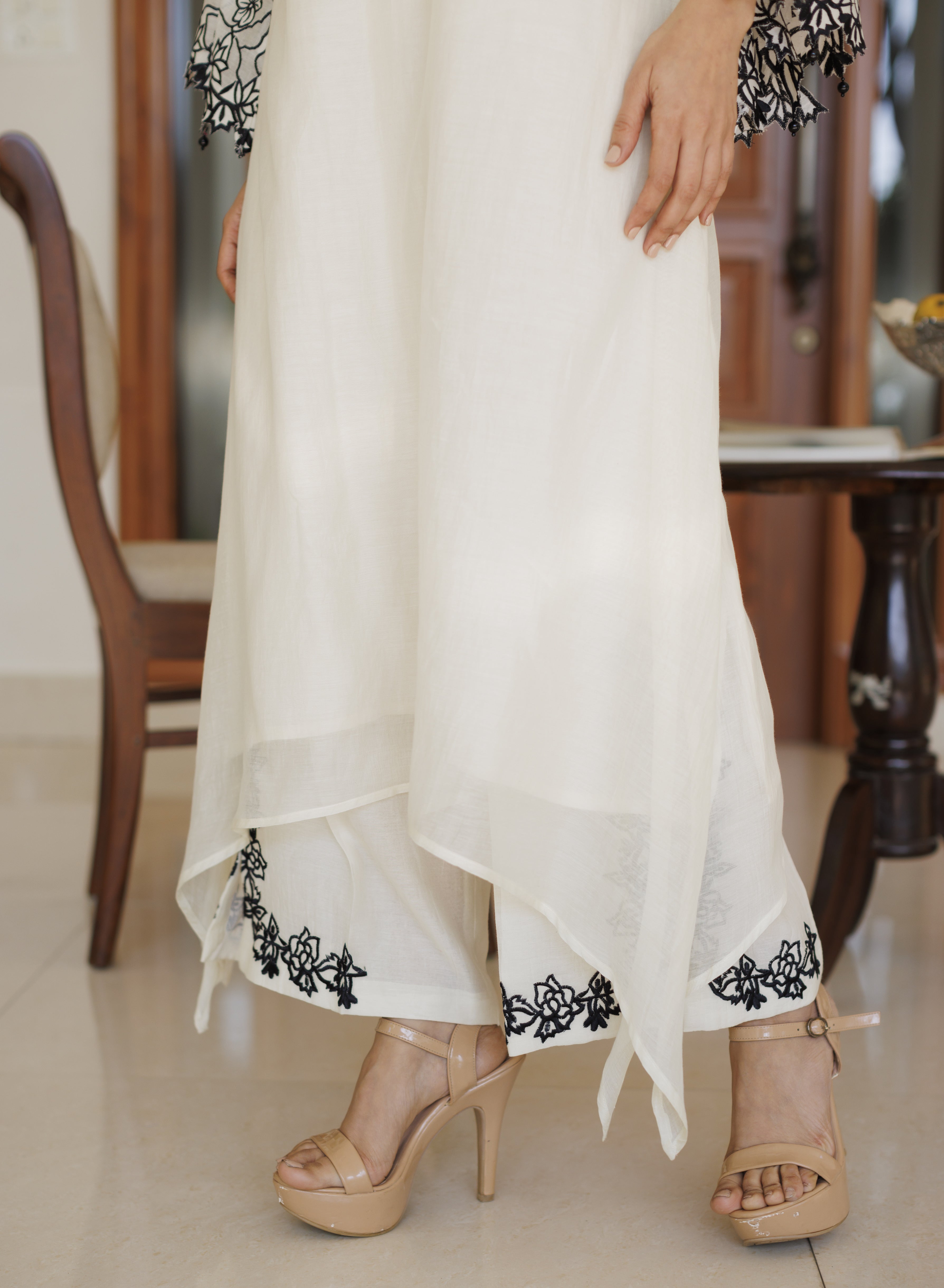 Off White Floral Cutwork Kurta Set