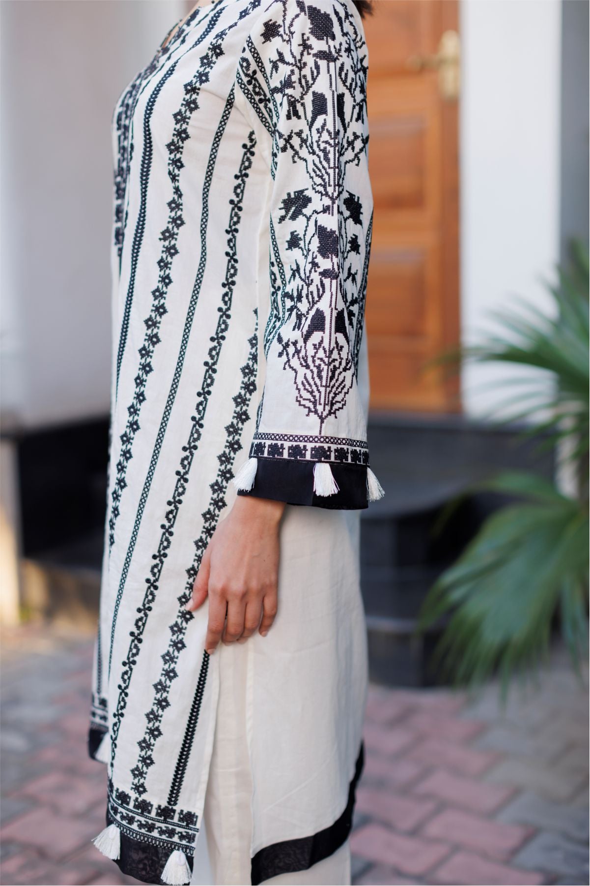 Off White Cross Stitch Kurta Set