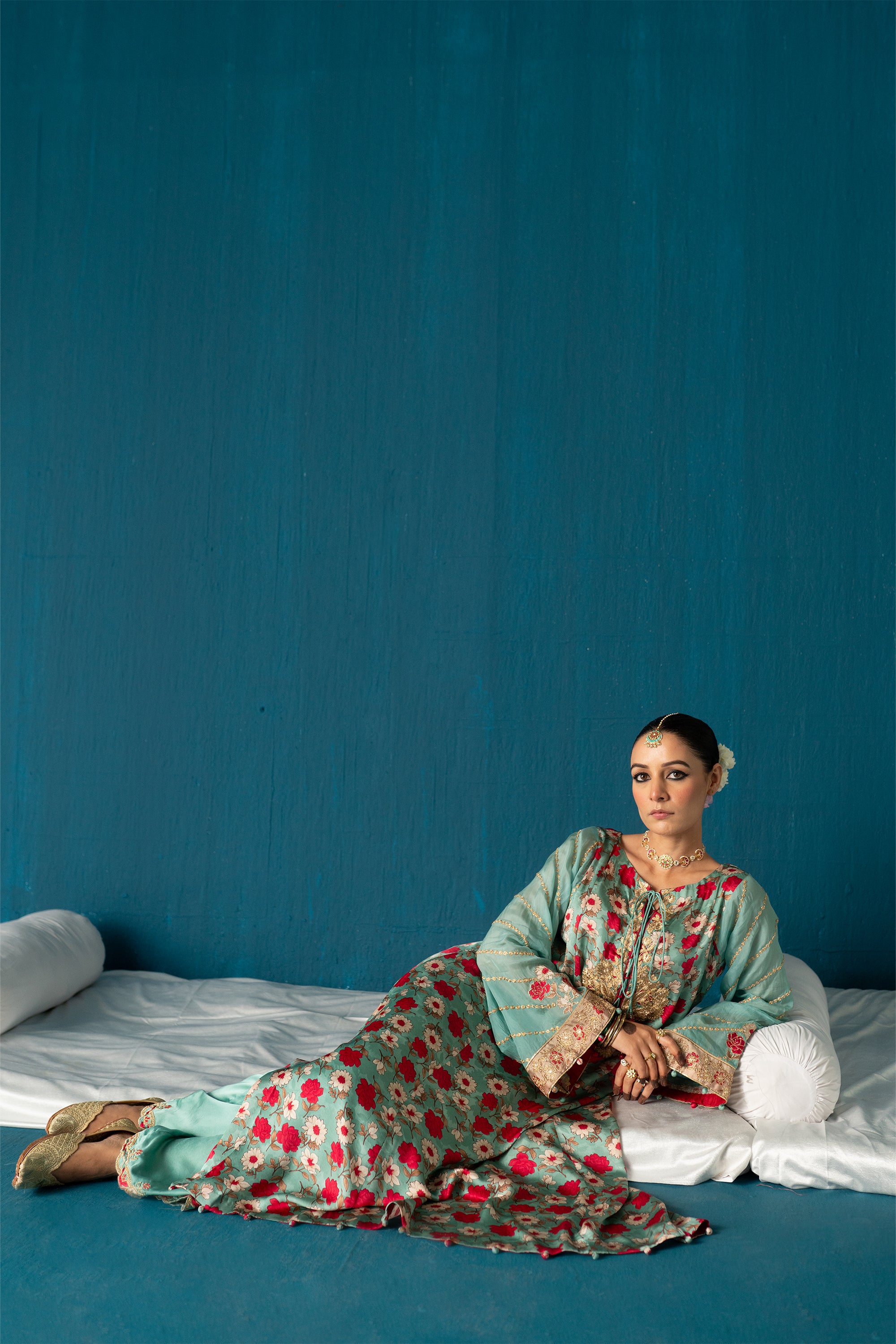 Aairah- Paisley Kurta Set with Dupatta - Blue