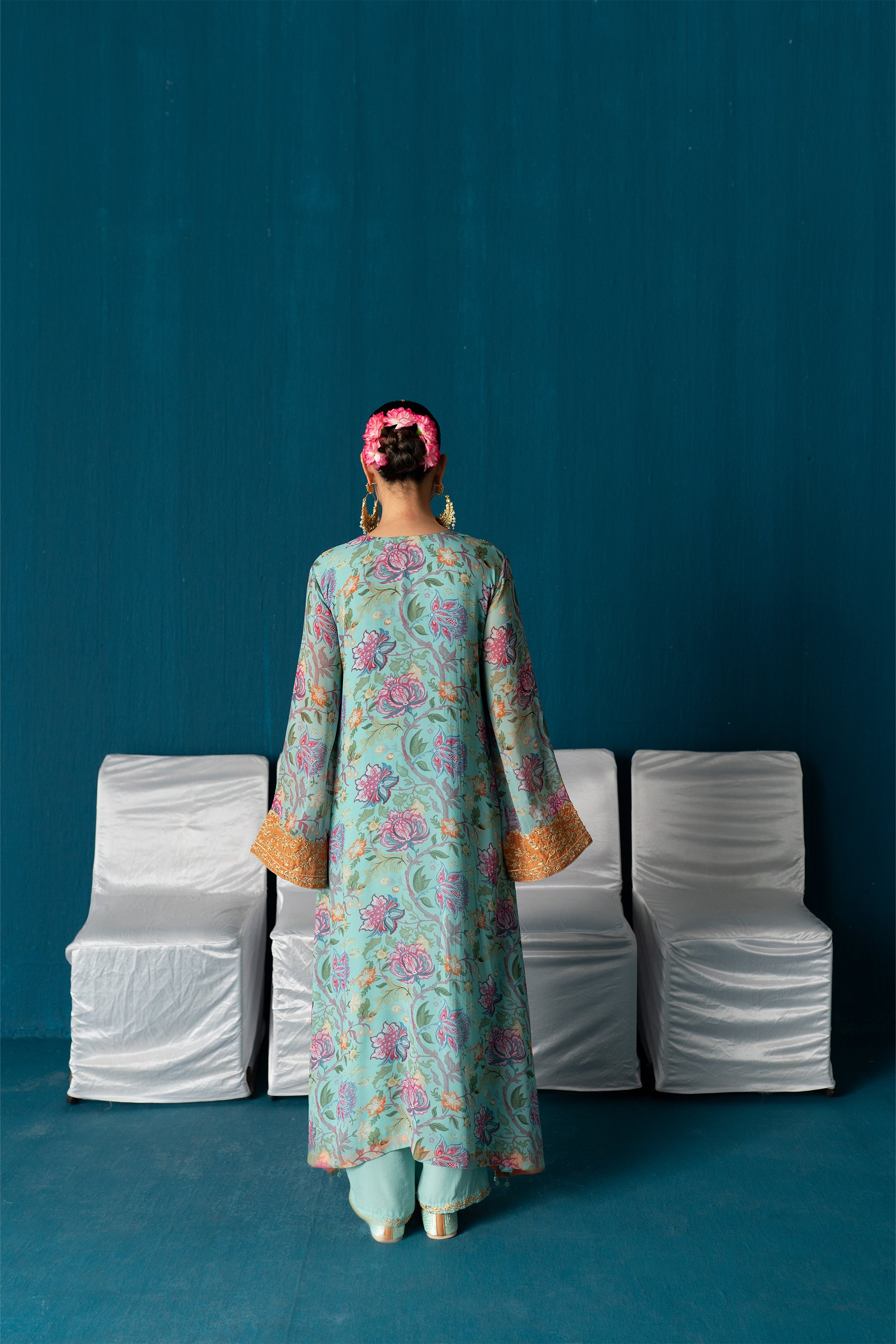 Aafreen- Asymmetrical Printed Suit Set with Dupatta - Light Blue