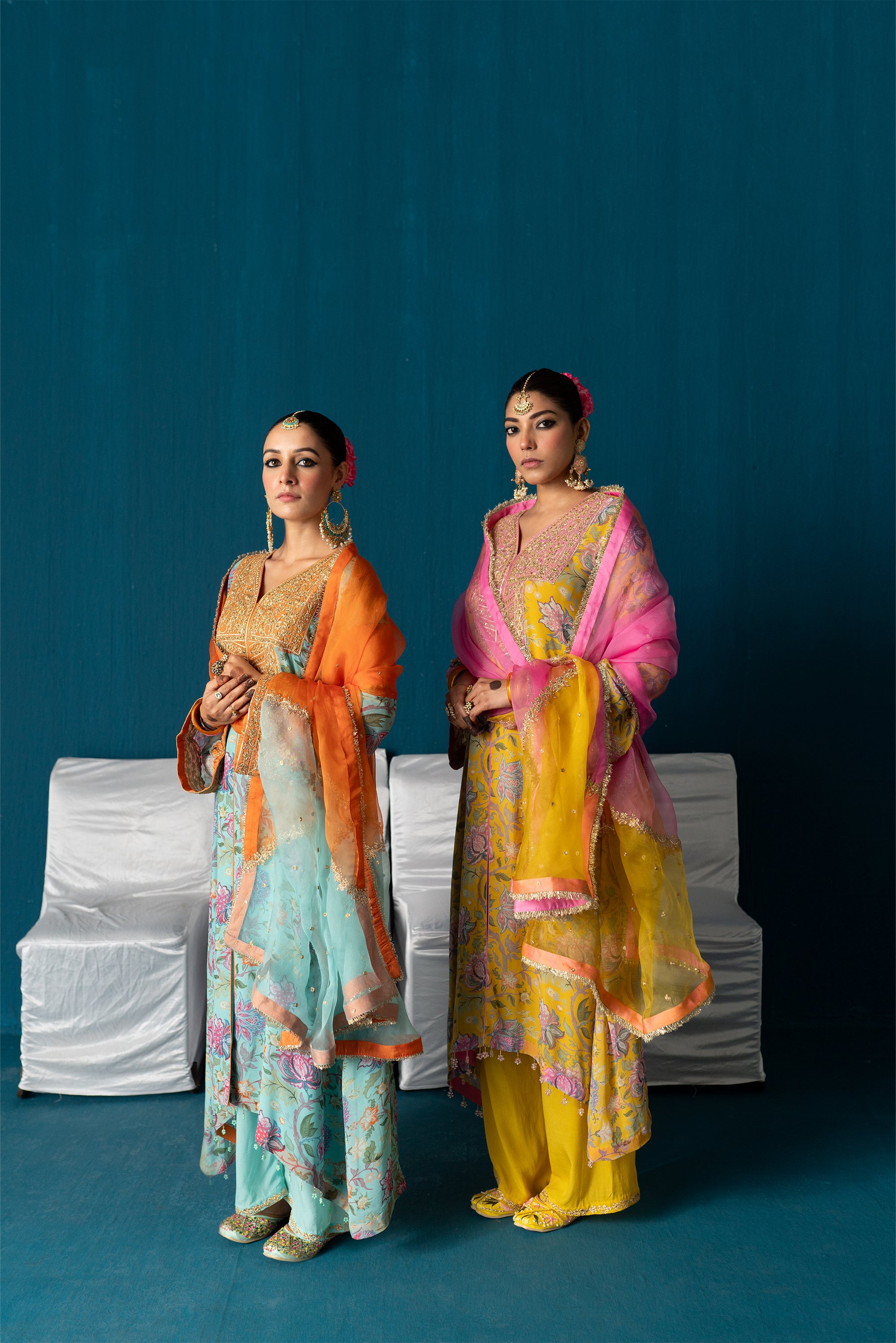 Aafreen- Asymmetrical Printed Suit Set with Dupatta - Light Blue