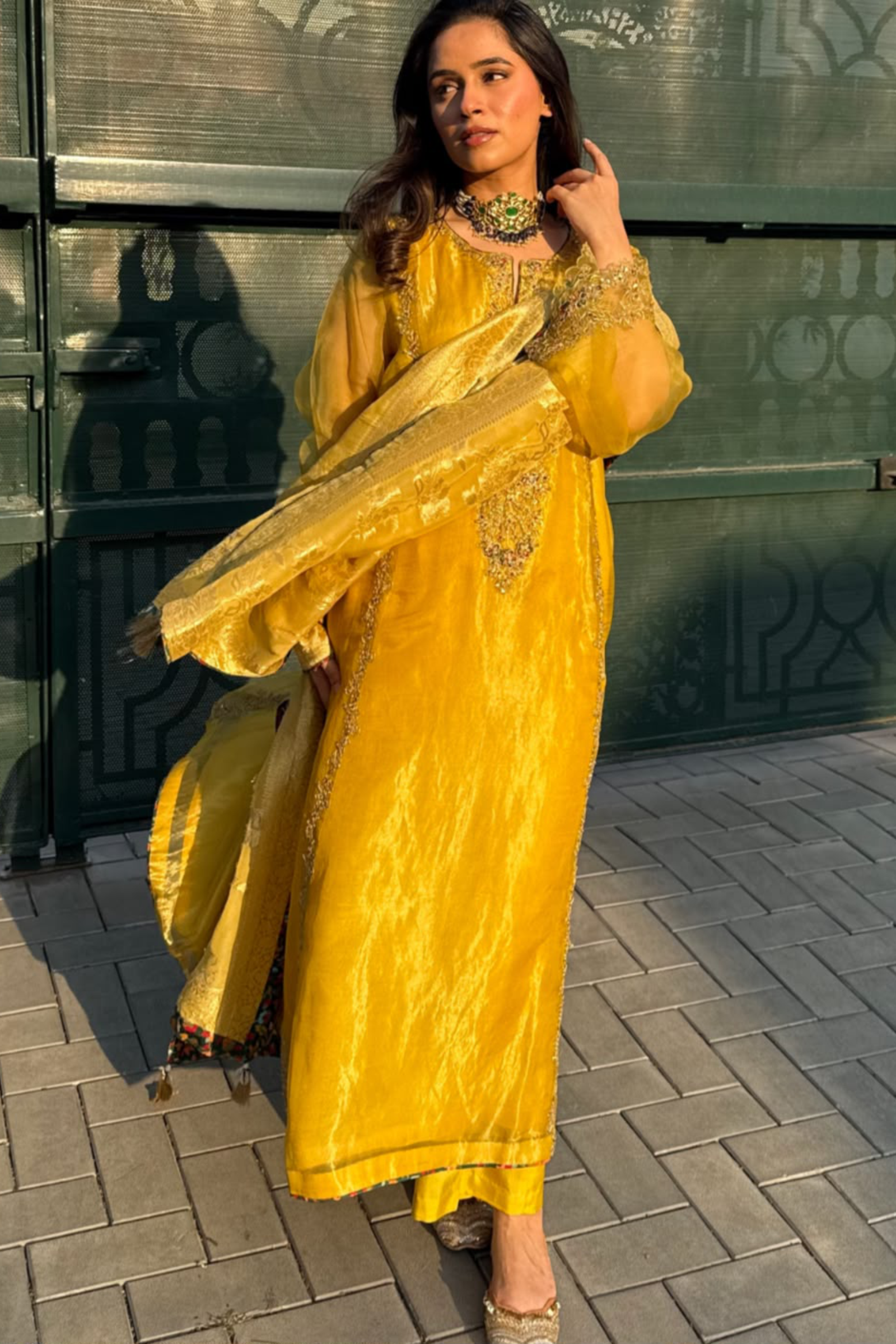 Sunehri- Tissue Chanderi Suit
